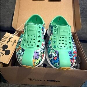 Disney Kids Green Mickey & Friends Water Slip-On Shoes
